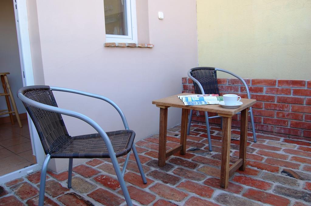 Maya Guesthouse เอ็กเกอร์ ภายนอก รูปภาพ